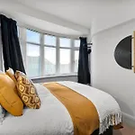 Holiday home Stylish Boutique House - Garden