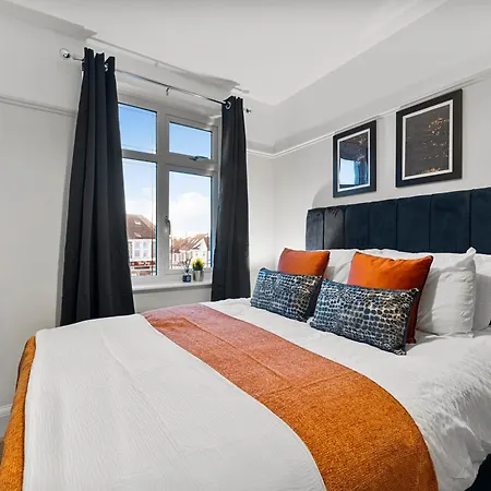 Holiday home Stylish Boutique Abode - Garden - Sleeps 11