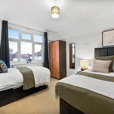 Holiday home Stylish Boutique Abode - Garden - Sleeps 11