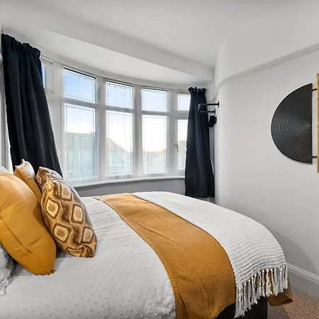 Holiday home Stylish Boutique Abode - Garden - Sleeps 11