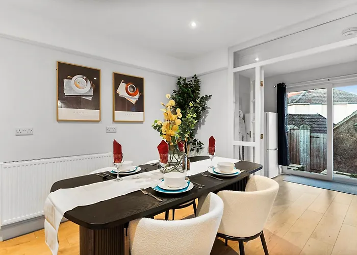 Semesterbostad Stylish Boutique House - Garden Bristol