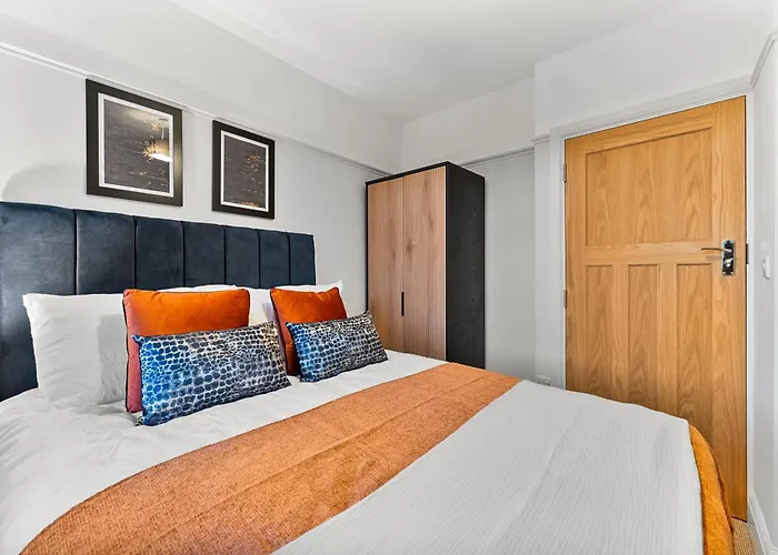 Stylish Boutique House - Garden Semesterbostad Bristol