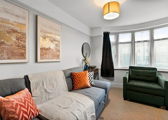 Stylish Boutique House - Garden